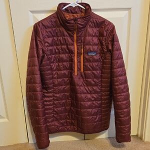 Patagonia Women's Burgundy Puffer 1/2 Pullover Jacket